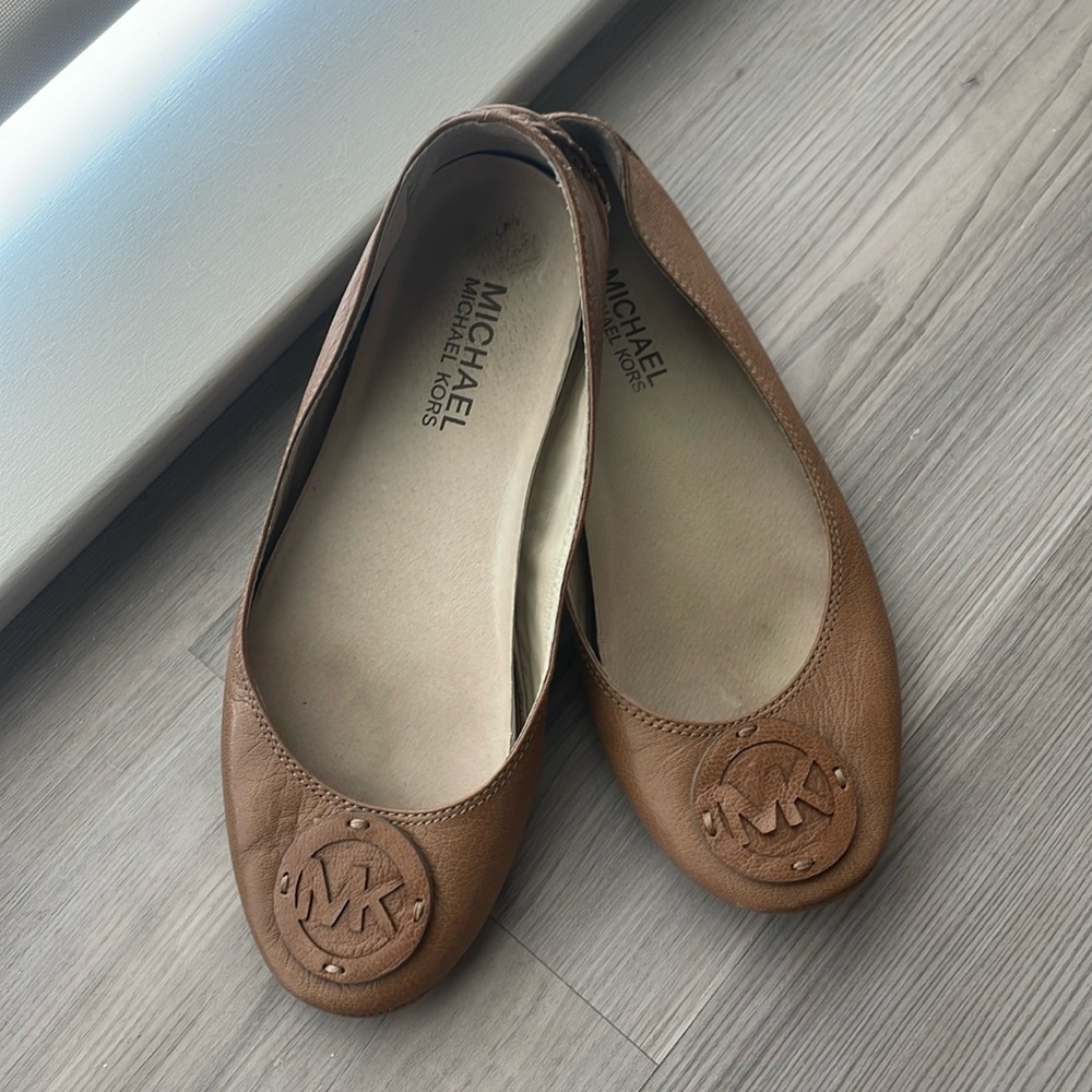Michael Kors Ballet Flats size 6